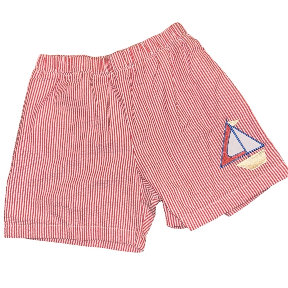 The Beaufort Bonnet Company seersucker sailboat embroidered shorts size 6